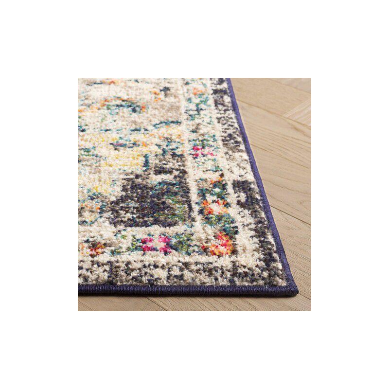 Madison MAD473 Power Loomed Indoor Area Rug - Black/Gold - 4'x6' - Safavieh