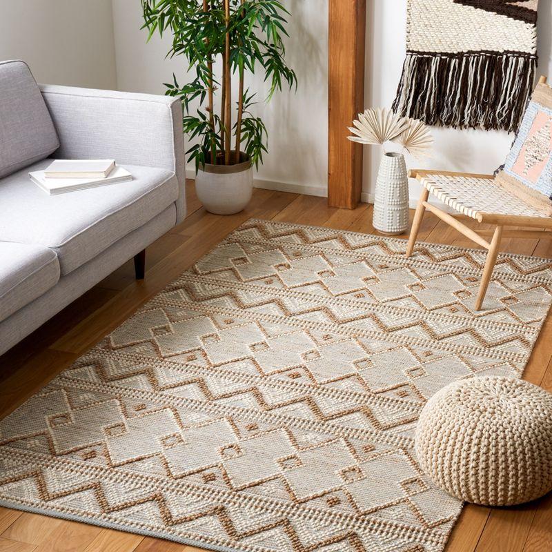 Ivory and Natural Hand-Tufted Wool 4' x 6' Area Rug