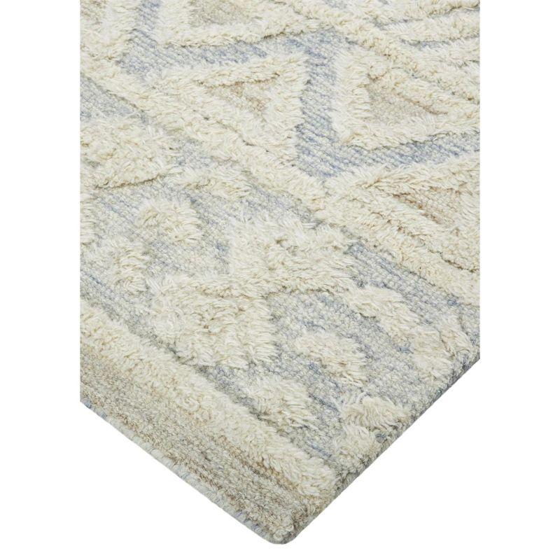 Anica Traditional Geometric Ivory/Blue/Tan Area Rug