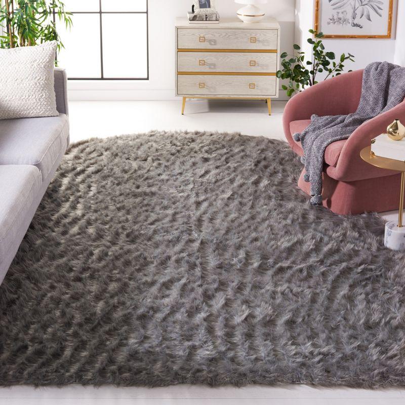 Faux Sheep Skin FSS118 Power Loomed Area Rug - Dark Grey - 8'x10' - Safavieh.