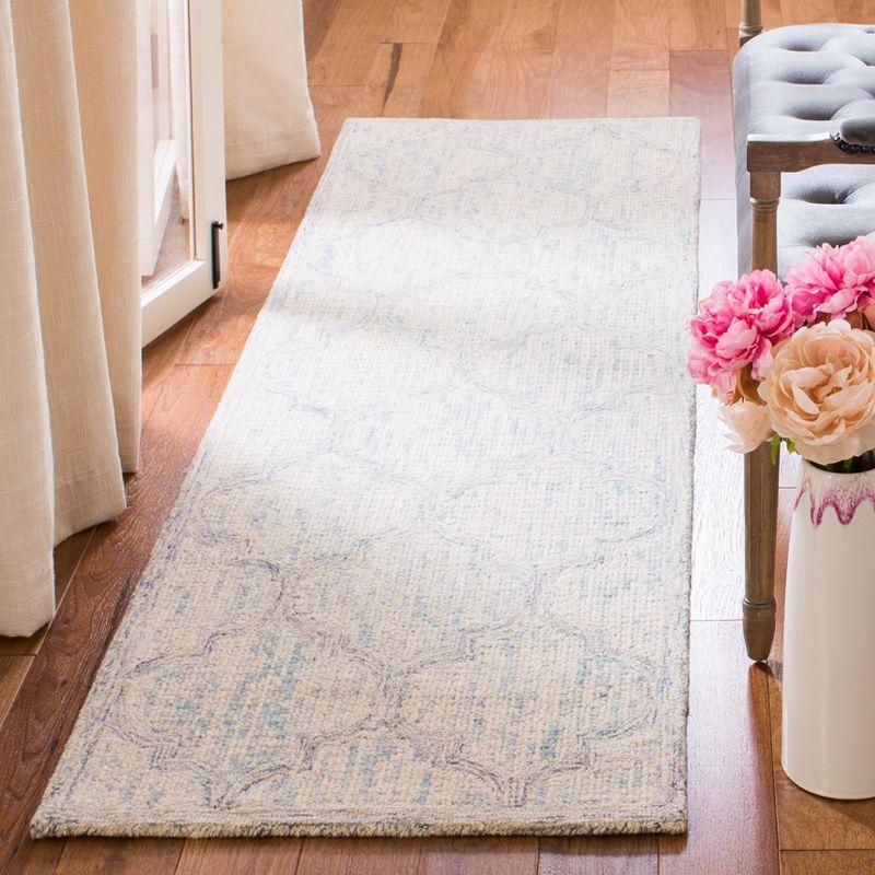 Abstract ABT474 Handmade Indoor Accent Rug - Ivory/Light Blue - 2'-3"x4' - Safavieh