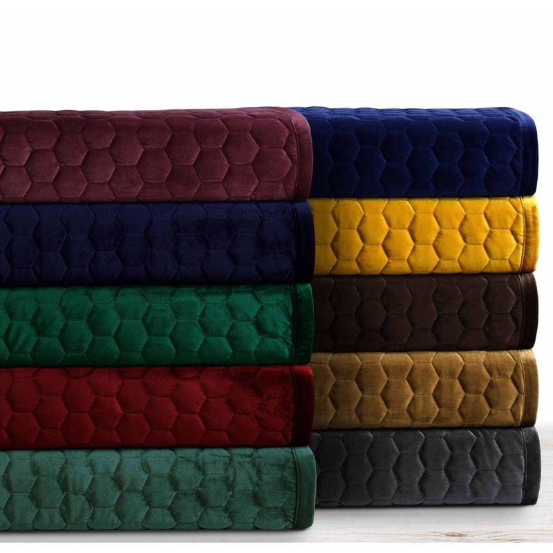 Lugano Honeycomb Velvet Oversized Solid Quilt Set - Tribeca Living