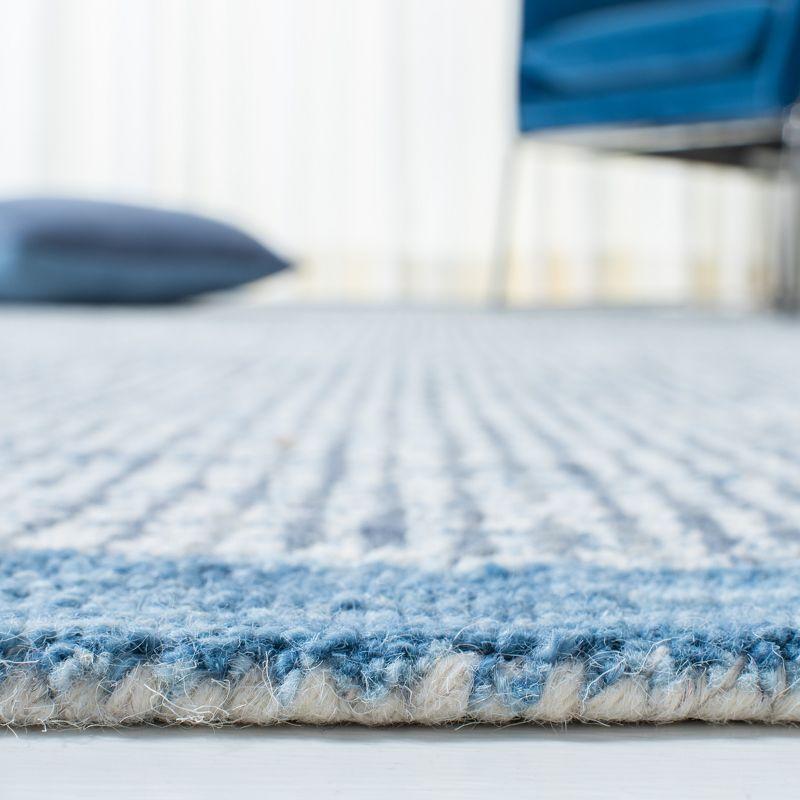 Metro MET151 Hand Tufted Indoor Area Rug - Ivory/Blue - 4'x6' - Safavieh