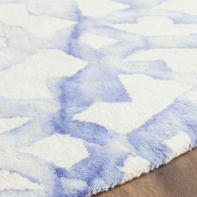 Dip Dye DDY717 Hand Tufted Indoor Area Rug - Ivory/Blue - 7' Round - Safavieh