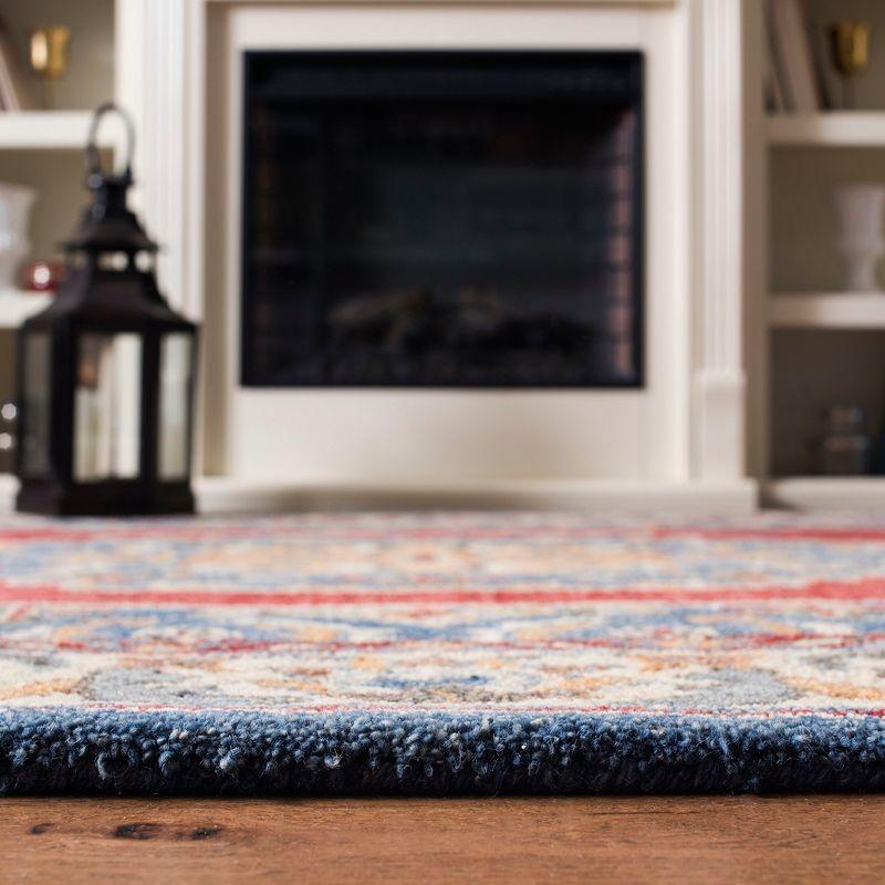 Heirloom Blue Wool 6' Round Hand-Tufted Area Rug