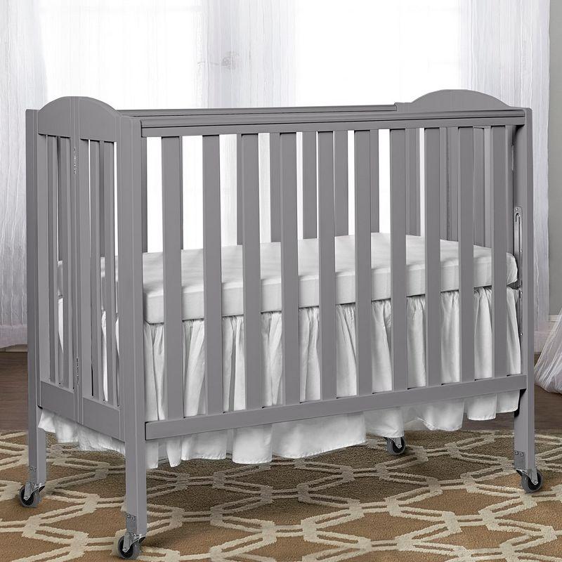Dream On Me 2-in-1 Mini Convertible Portable Crib