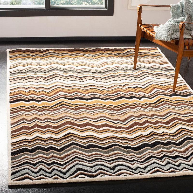 Wyndham WYD317 Hand Tufted Contemporary Area Rug  - Safavieh