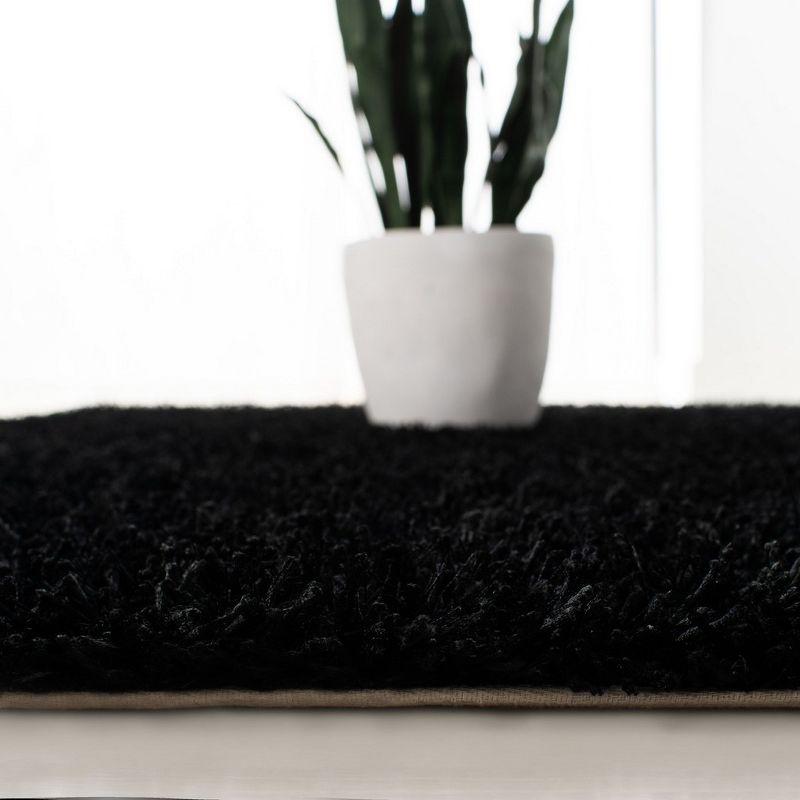 New Orleans Shag SG531 Hand Tufted Indoor Accent Rug - Black/Black - 4'x6' - Safavieh