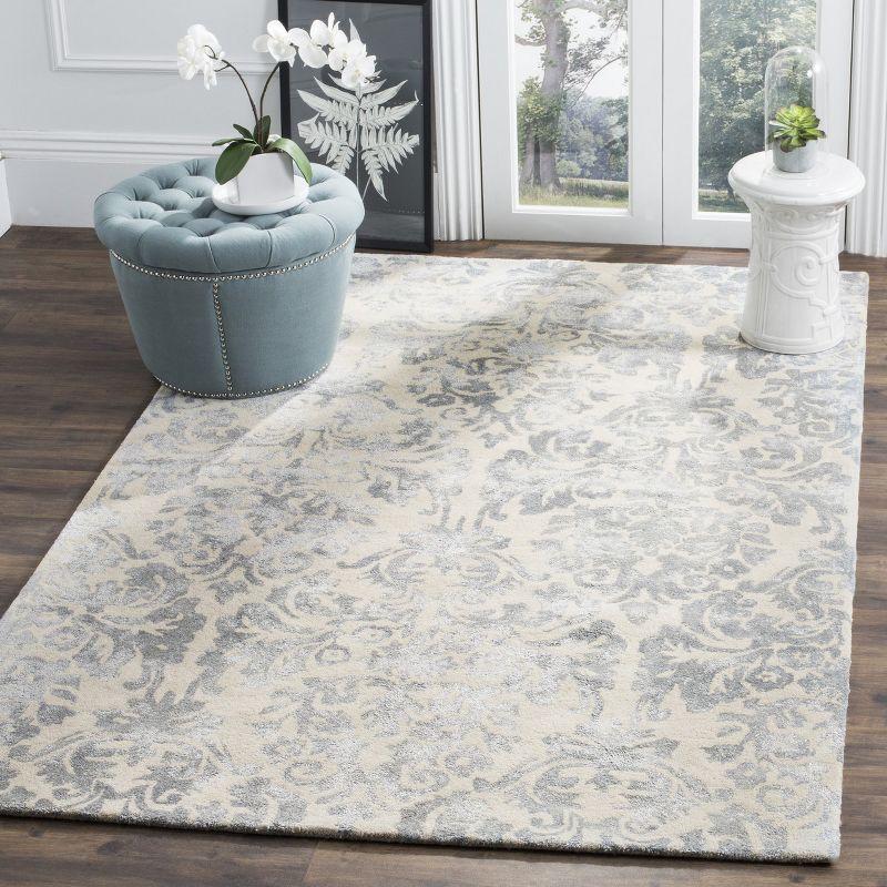 Ivory and Silver Hand-Tufted Wool Area Rug, 5' x 8'