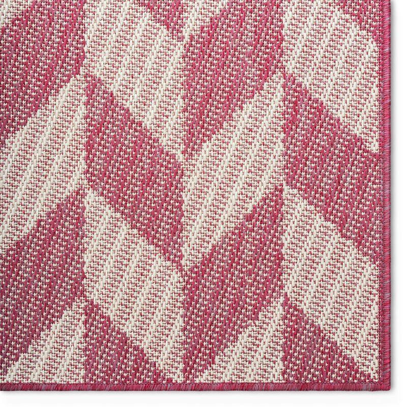 Modern Chic Red Geometric 8' x 10' Indoor/Outdoor Synthetic Rug