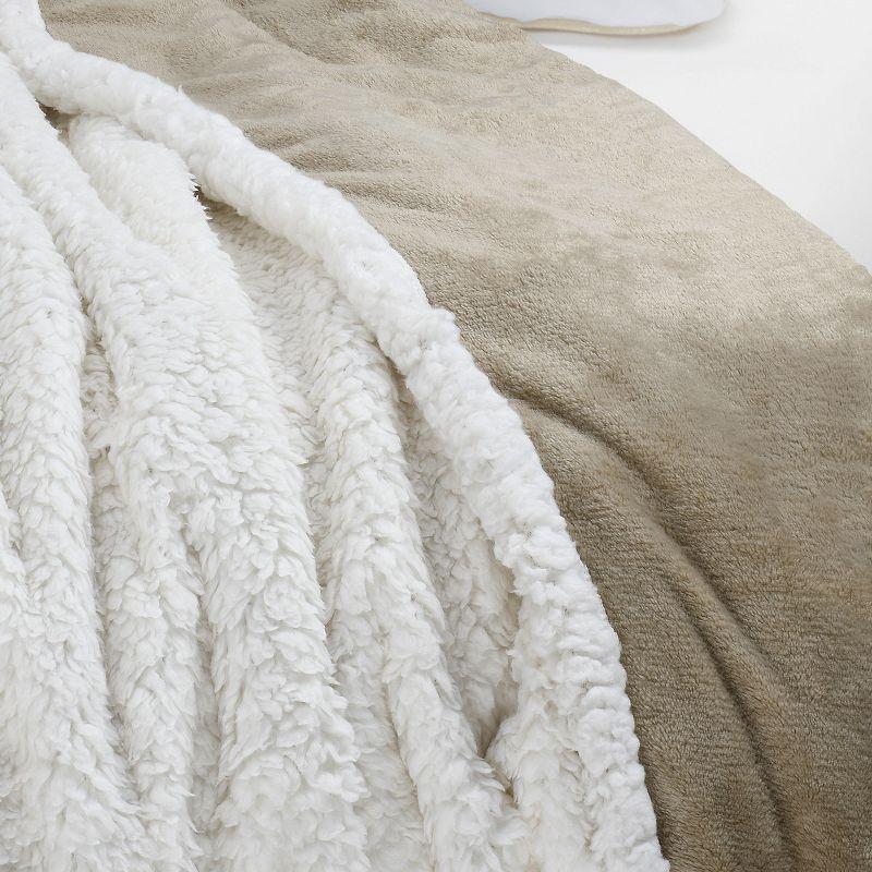 Catalonia Fleece Throw Blanket, Super Soft Mink Plush Couch Blanket, TV Bed Fuzzy Blanket, Fluffy Comfy Warm Heavy Throws, Comfort Caring Gift, Blue