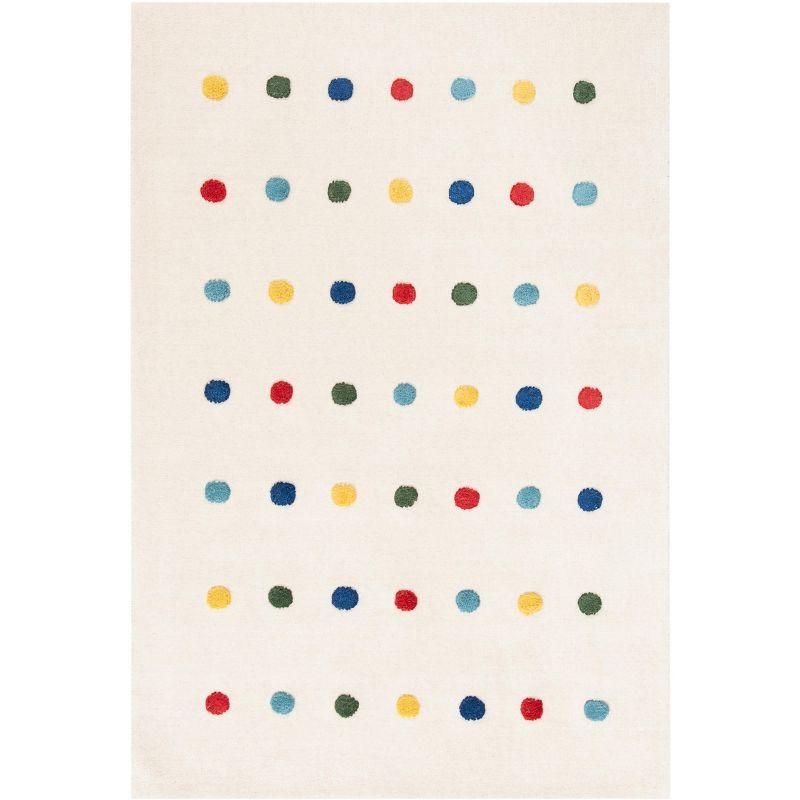 Safavieh Kids SFK804 Hand Loomed Indoor Accent Rug - Ivory - 4'x6' - Safavieh