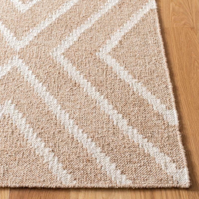 Whittlesey Hand Woven 80% Viscose, 20% Wool Geometric Rug