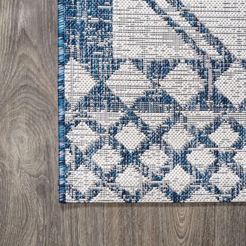 Marokko Diamond  Medallion Indoor/Outdoor Area Rug - JONATHAN Y