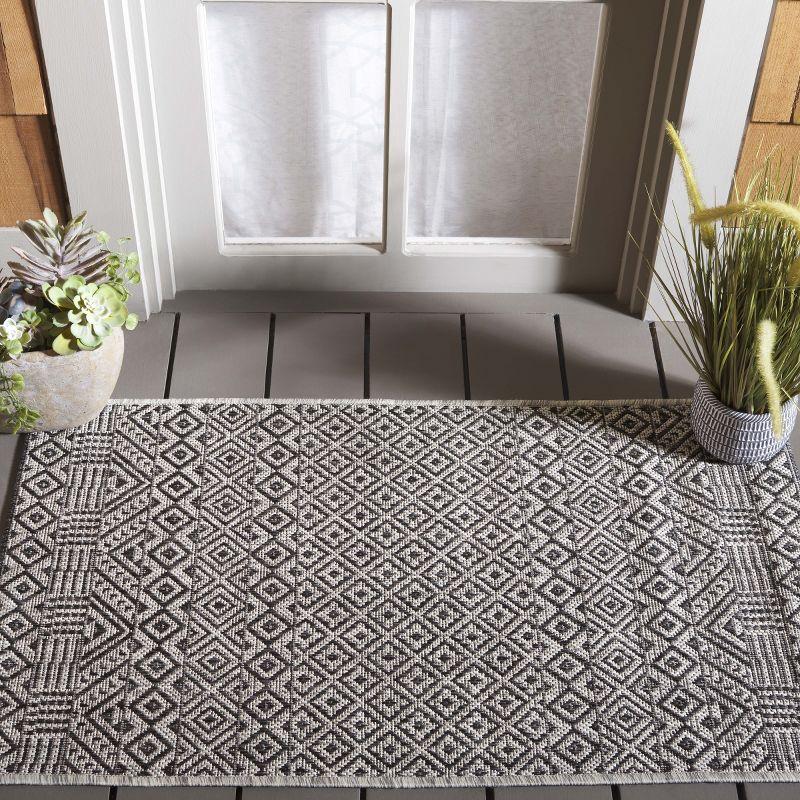 Courtyard CY8235 Power Loomed Indoor and Outdoor Accent Rug - Grey/Black - 2'x3'7" - Safavieh