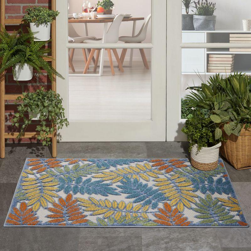 Nourison Aloha Floral Leaf Flatweave High-Low Indoor Outdoor Area Rug Ivory/Multi 2'8" x 4'