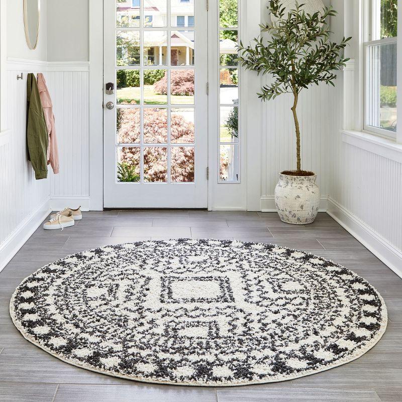 Nuloom Vasiliki Moroccan Global Tassel Indoor Area Rug