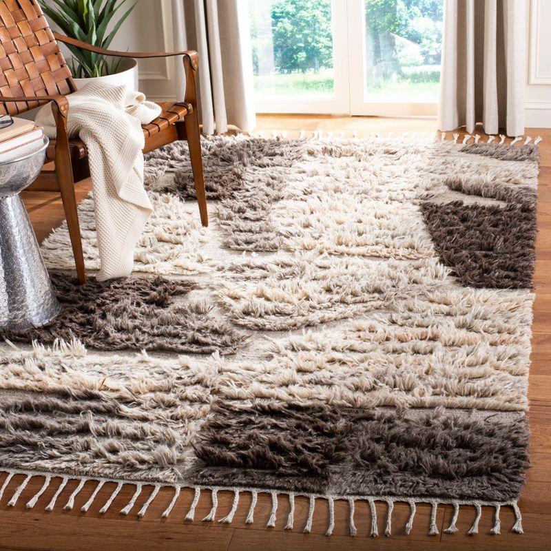 Kenya KNY232 Hand Knotted Rugs - Safavieh