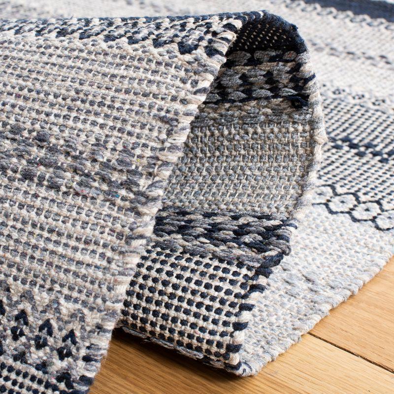 Montauk MTK851 Hand Woven Area Rug  - Safavieh