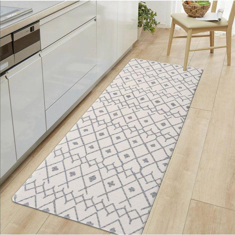 World Rug Gallery Modern Boho Trellis Anti Fatigue Standing Mat