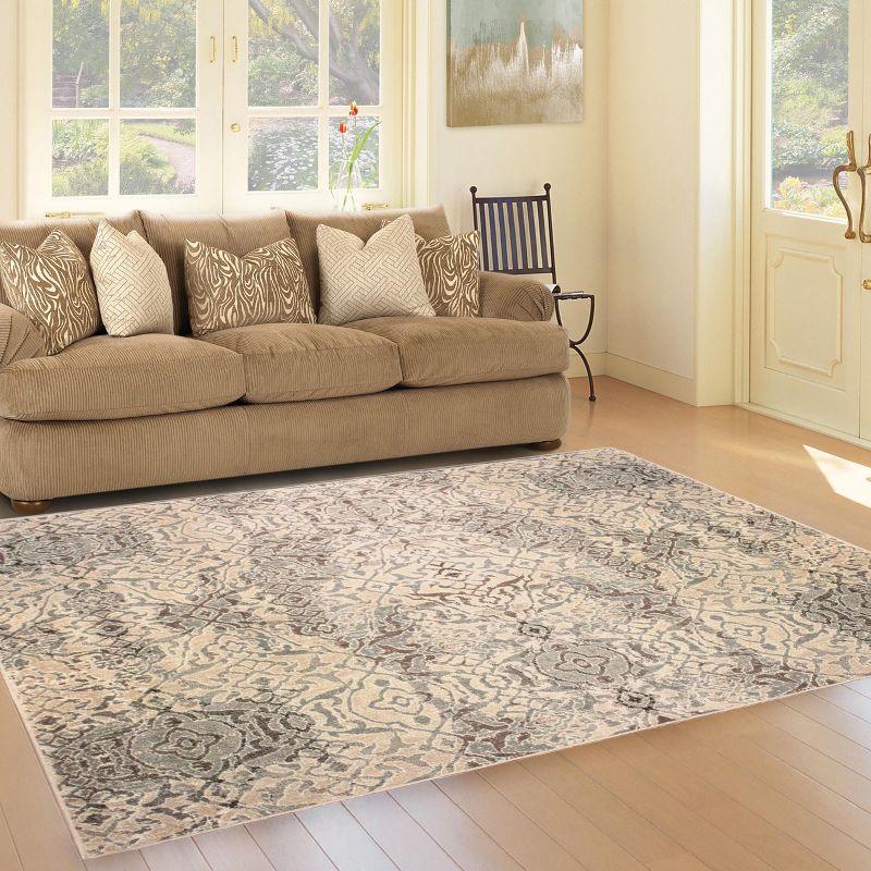 Beige Geometric Damask Polypropylene Area Rug 4'x6'