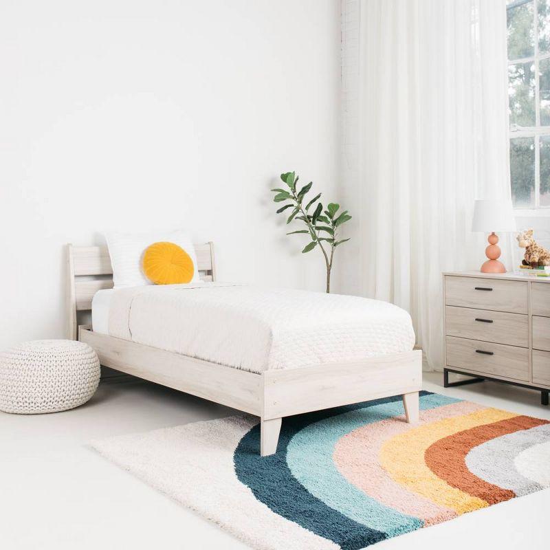 Queen Socalle Platform Bed Natural - Signature Design by Ashley