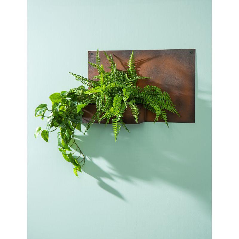 Kaiser Rust Finish Metal Indoor/Outdoor Wall Planter