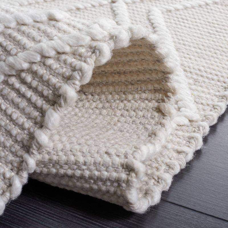Kilim KLM449 Hand Woven Area Rug - Light Gray/Ivory - 8'x10' - Safavieh.