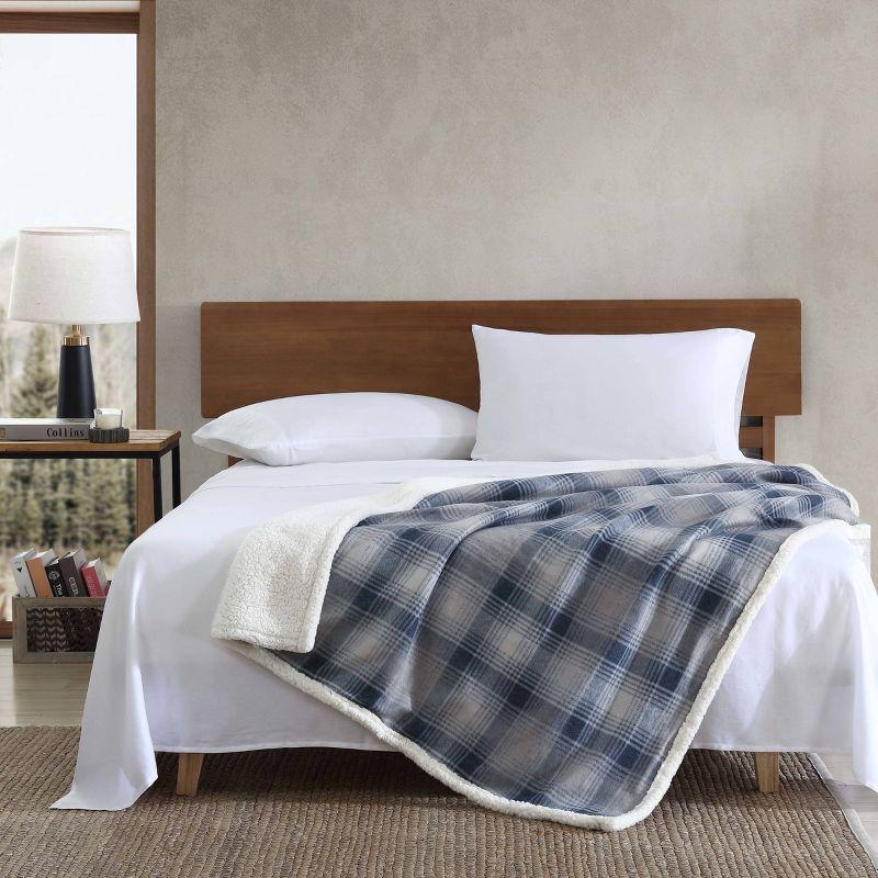 Eddie Bauer Eddie Bauer Printed Plush Fleece/Sherpa Oversized Throw Blanket