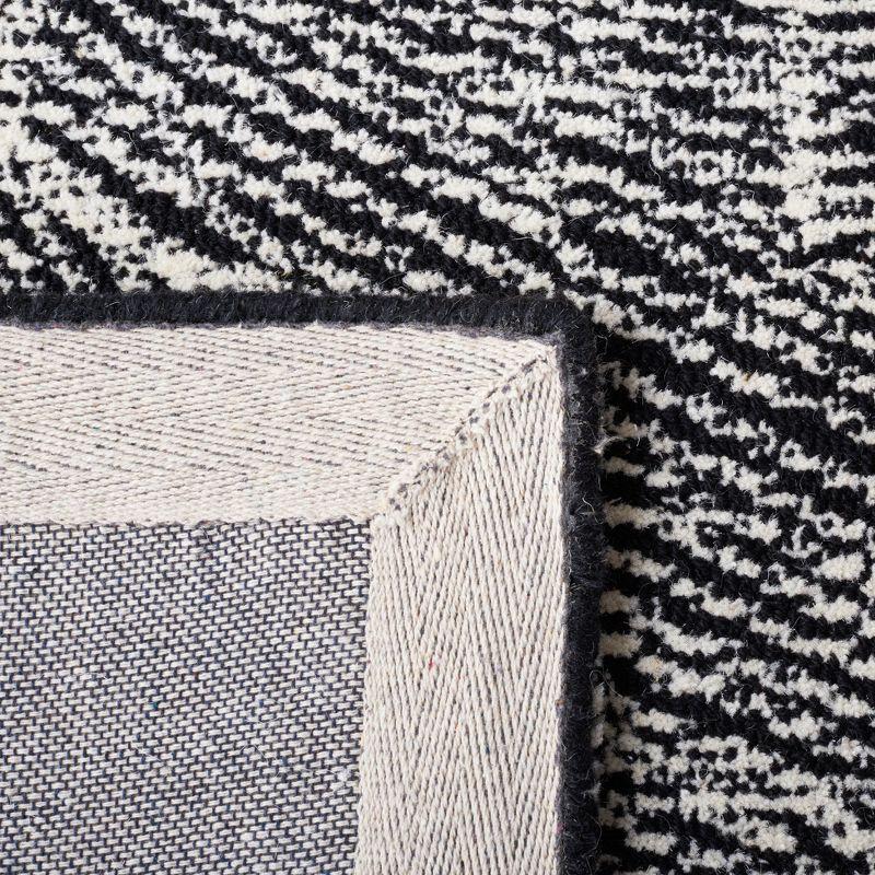 Metro MET999 Hand Tufted Indoor Area Rug - Black/Ivory - 6'x6' - Safavieh