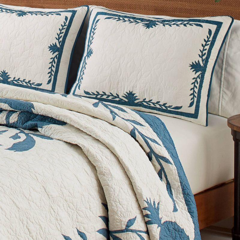 Island Breeze Blue and Beige Cotton Reversible Full/Queen Quilt Set