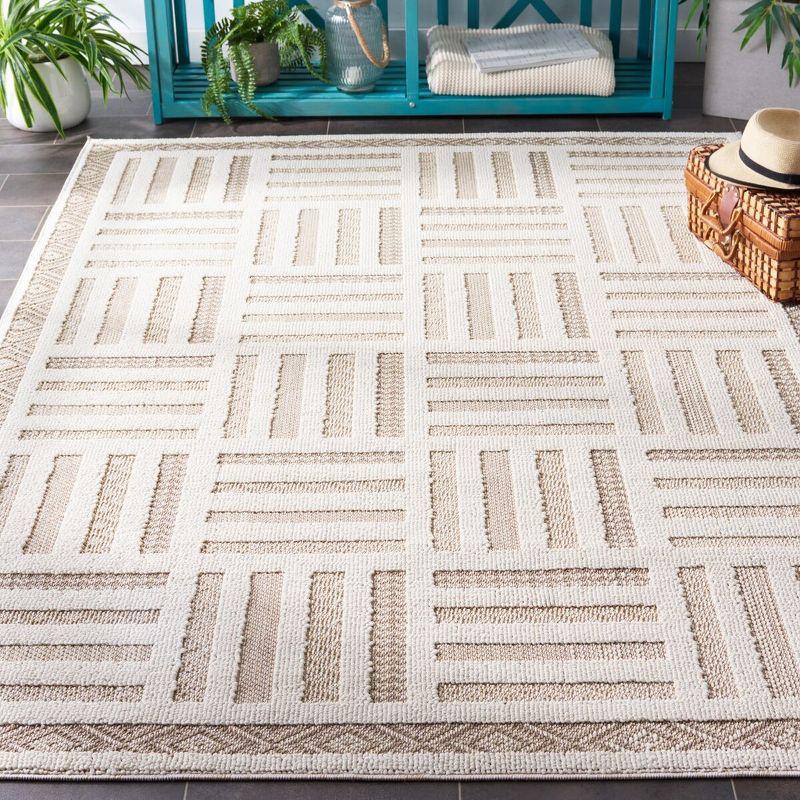 Global GLB418 Power Loomed Area Rug  - Safavieh