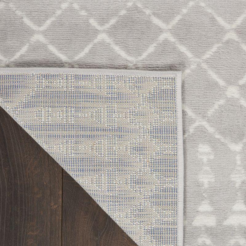 Gray Geometric Boho Chic 3' x 5' Area Rug