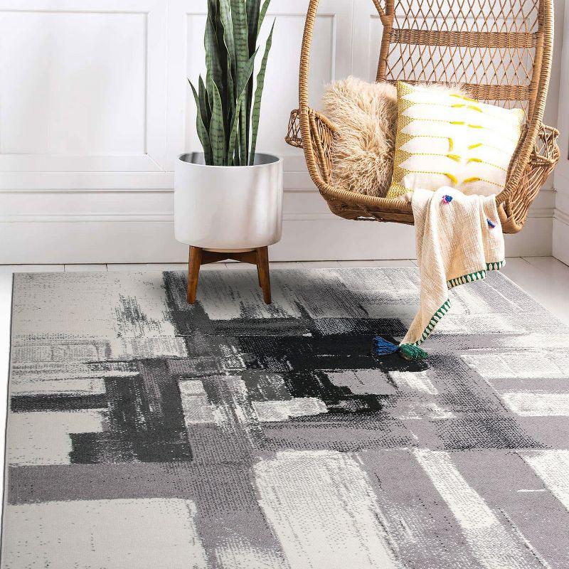 World Rug Gallery Contemporary Modern Abstract Black 5' x 7' Area Rug:  Stain-Resistant,  Pet Friendly,  Low Pile,  Indoor Use