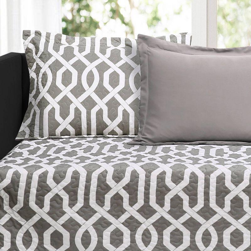 Gray and White Trellis 6-Piece Daybed Cover Set