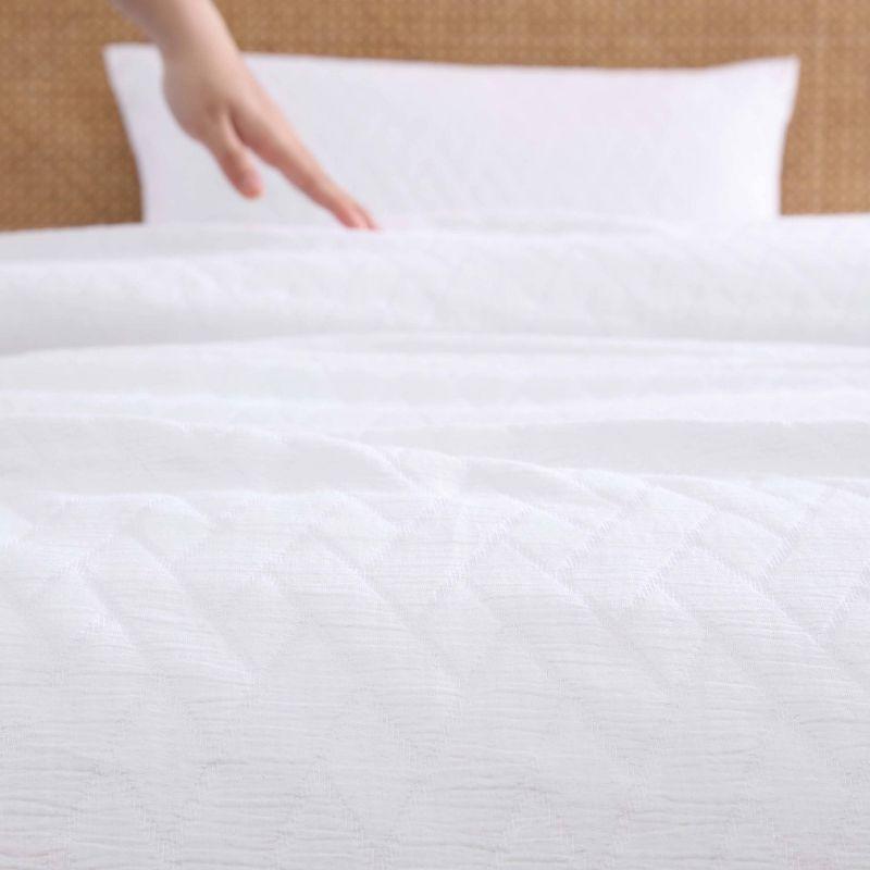 Tommy Bahama Wicker Solid White Duvet Cover Set