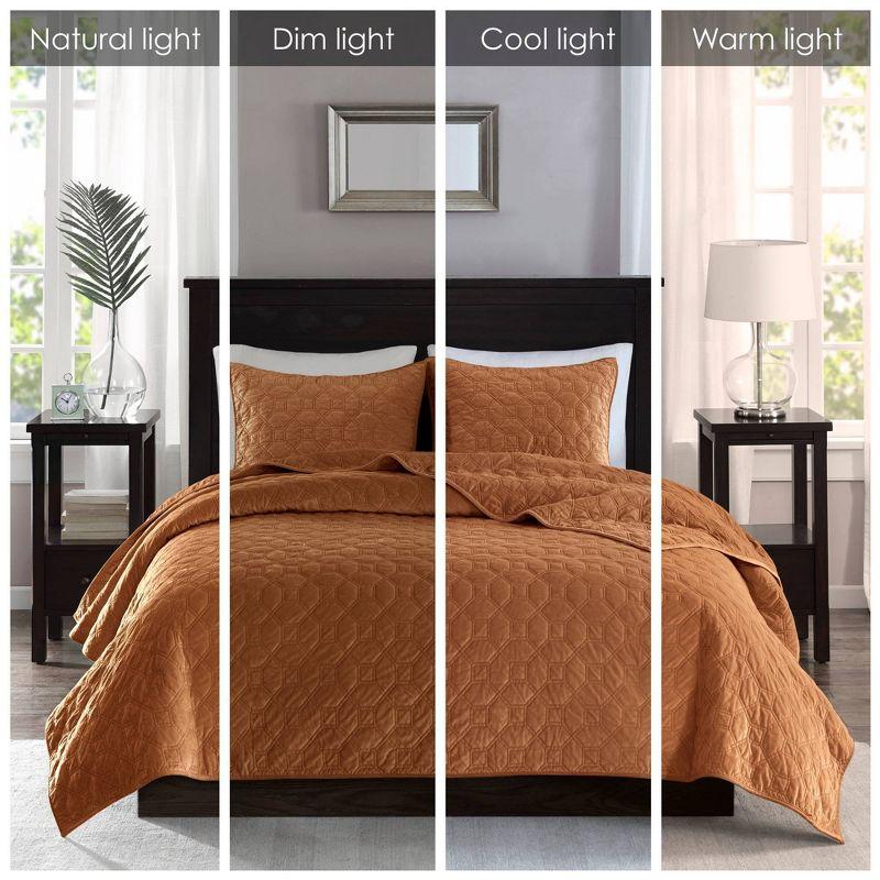 Harper 3 Piece Velvet Quilt Set