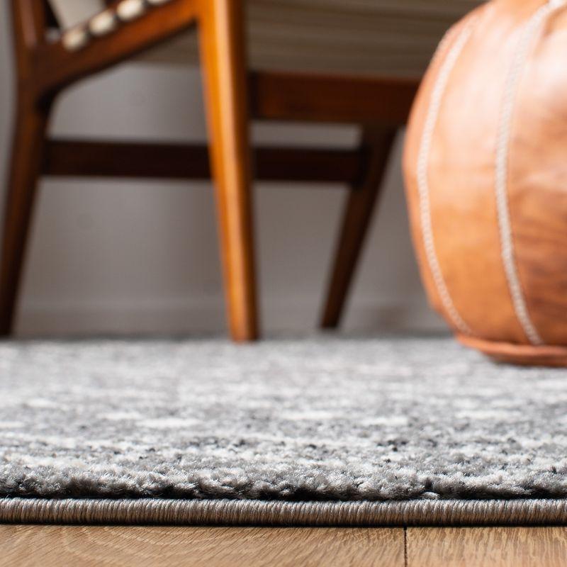 Madison 700 MAD798 Power Loomed Indoor Runner Rug - Charcoal/Ivory - 2'3"x6' - Safavieh