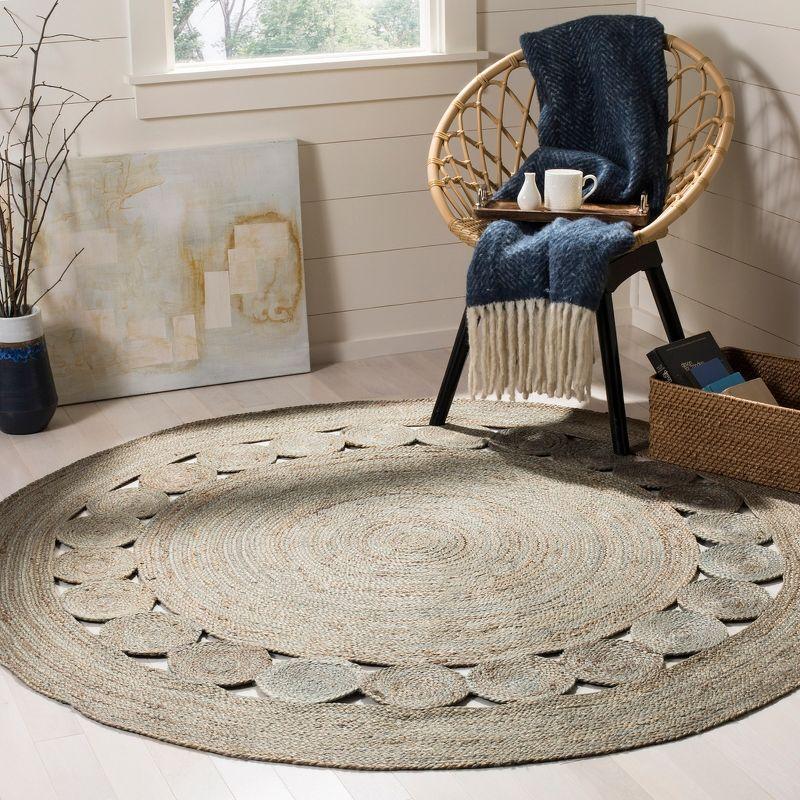 Gray Hand-Knotted Round Jute Area Rug