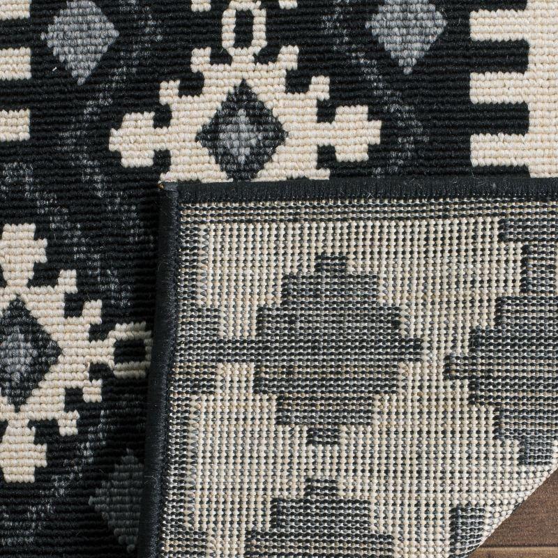 Veranda VER099 Power Loomed Indoor/Outdoor Runner Rug - Black/Creme - 2'3"x6'7" - Safavieh