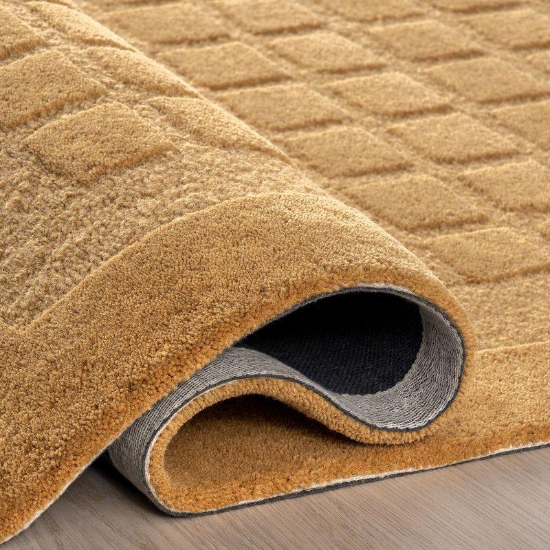 Latitude Run® Fritz Checkered Wool Area Rug