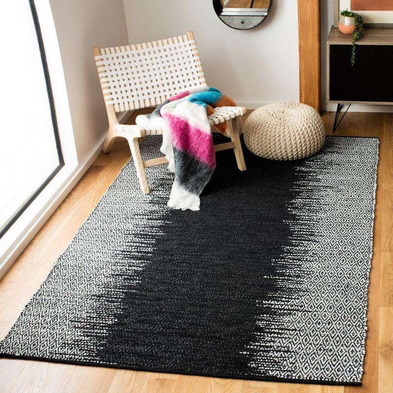 Vintage Leather VTL389 Hand Woven Indoor Accent Rug - Light Grey/Black - 3'x5' - Safavieh.