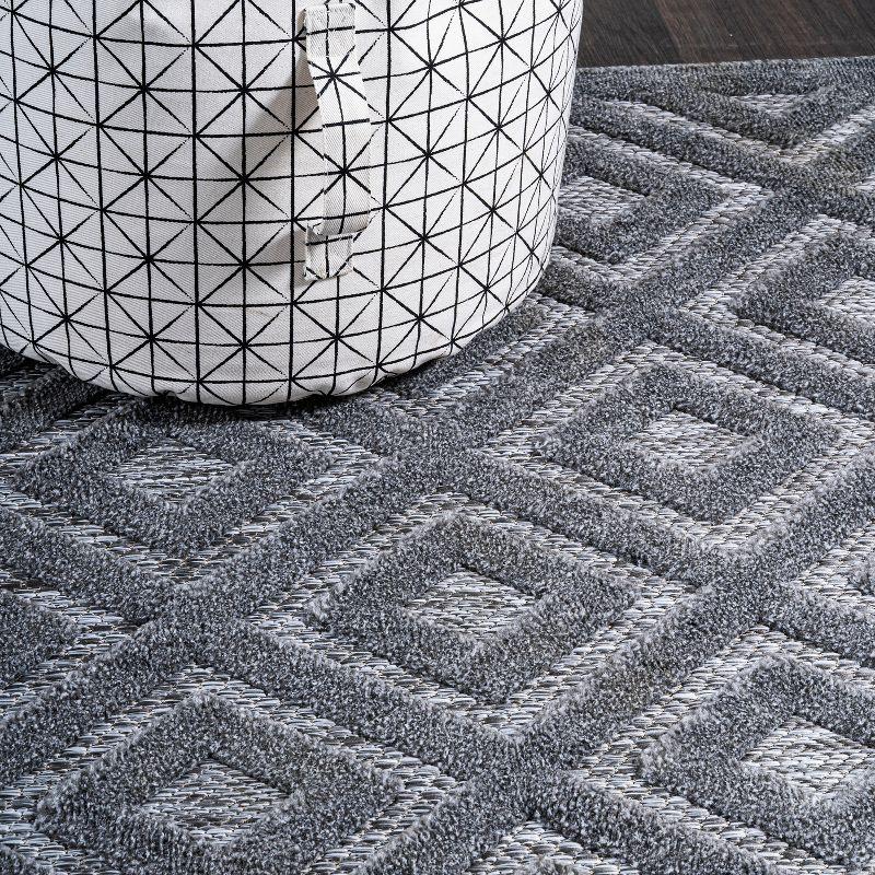 Portmany Neutral Diamond Trellis Indoor/Outdoor Area Rug - JONATHAN Y