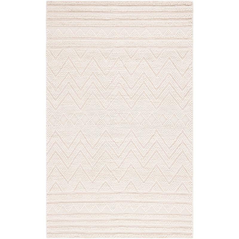 Artisan-Crafted Light Beige 4' x 6' Handwoven Wool Area Rug