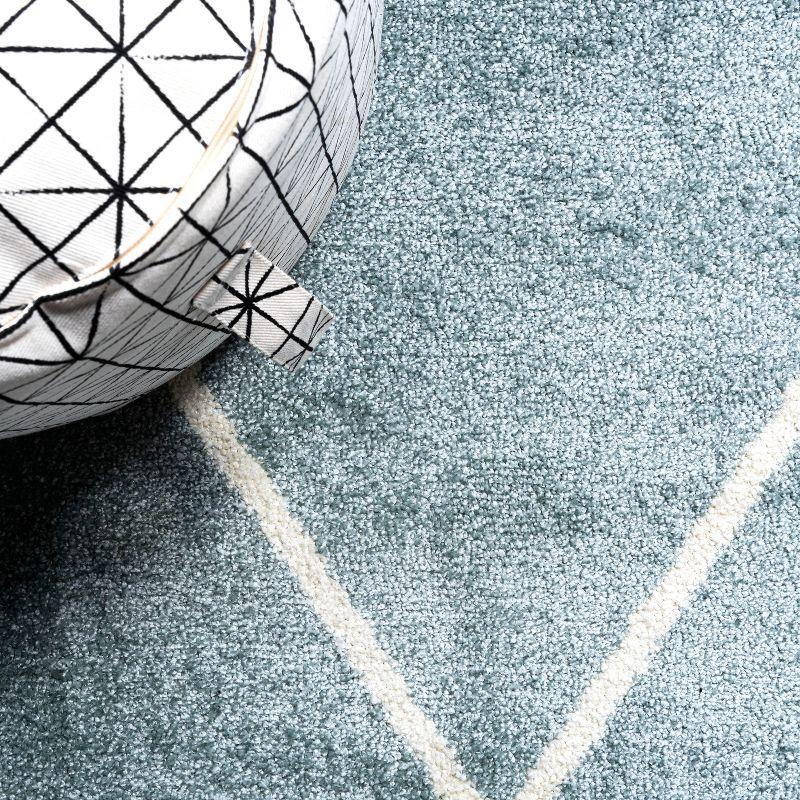 Cole Minimalist Diamond Trellis Round Area Rug - JONATHAN Y