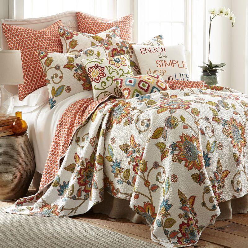 Full White Cotton Reversible Quilt Set