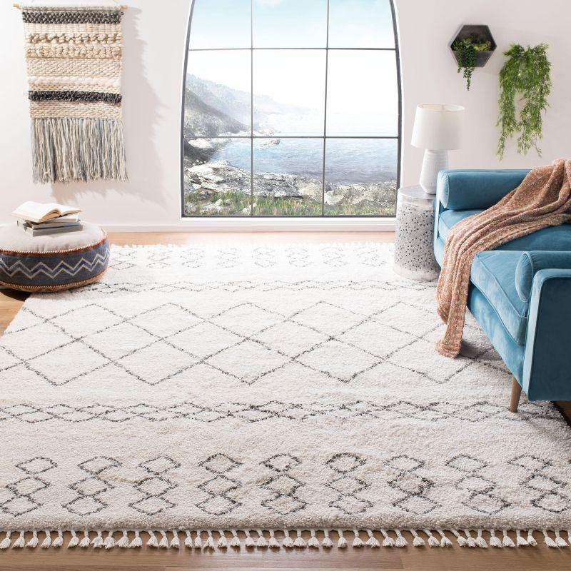 Moroccan Fringe Shag MFG343 Area Rug  - Safavieh