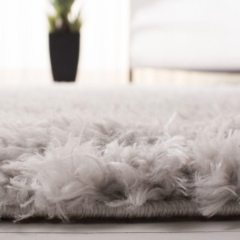 Madrid Shag 200 MDG256 Power Loomed Indoor Area Rug - Silver - 4'x6' - Safavieh