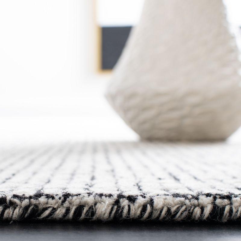 Abstract ABT470 Handmade Indoor Accent Rug - Ivory/Black - 3'x5' - Safavieh