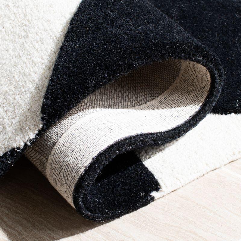 Rodeo Drive RD857 Hand Tufted Indoor Runner Rug - 2'3"x6' - Ivory/Black - Safavieh